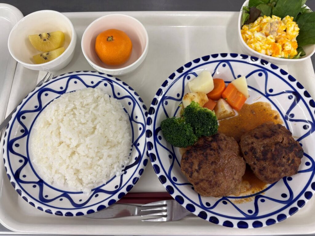 栄養学実習Ⅱ　アスリートの昼食